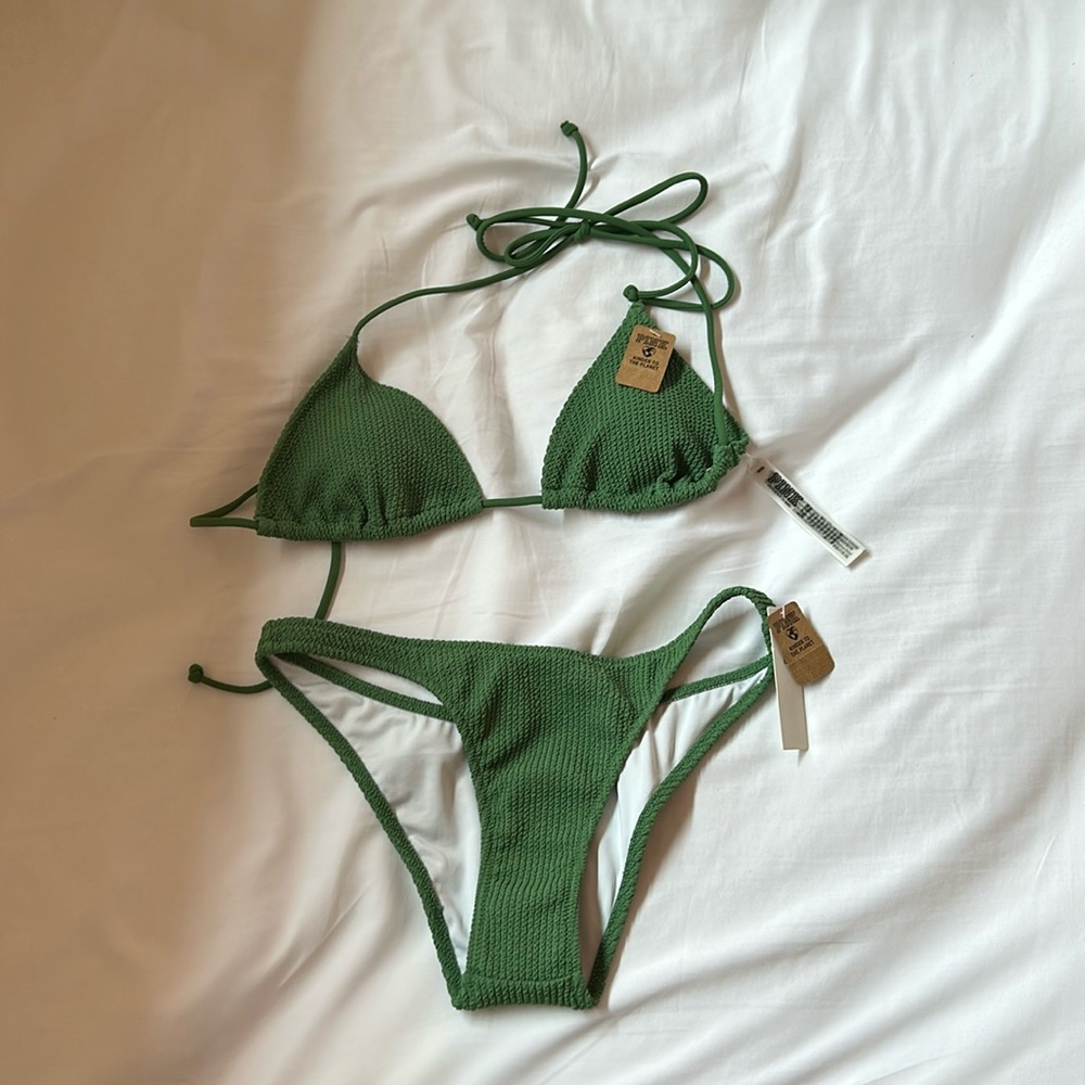 VS Pink brand bikini. Green NWT. size small